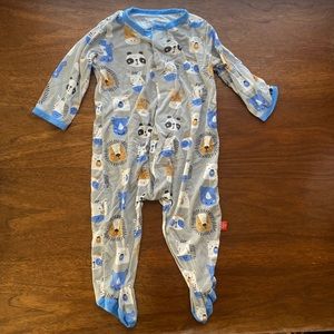 Magnetic me animal sleeper